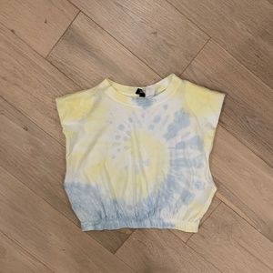 tie-dye cropped muscle tank